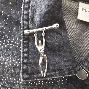VTG J&M DESIGNER 925 STERLING SILVER GYMNAST PIN